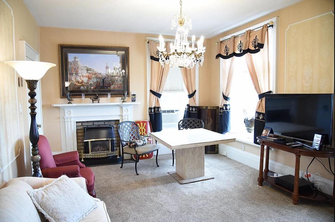 Noble Waterfront Suites Brockville Buitenkant foto